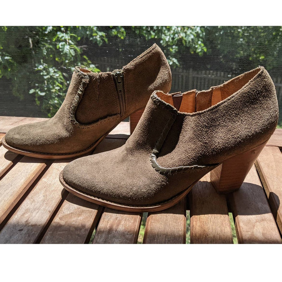 Jack Rogers Women's Kyle Suede Boot Olive Green Size 6.5 - Picture 3 of 10